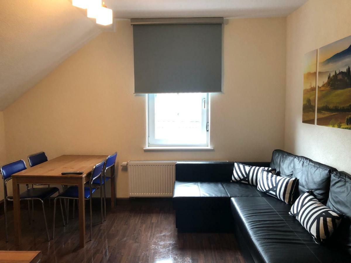 Westfalische Apartments Ленещат Екстериор снимка